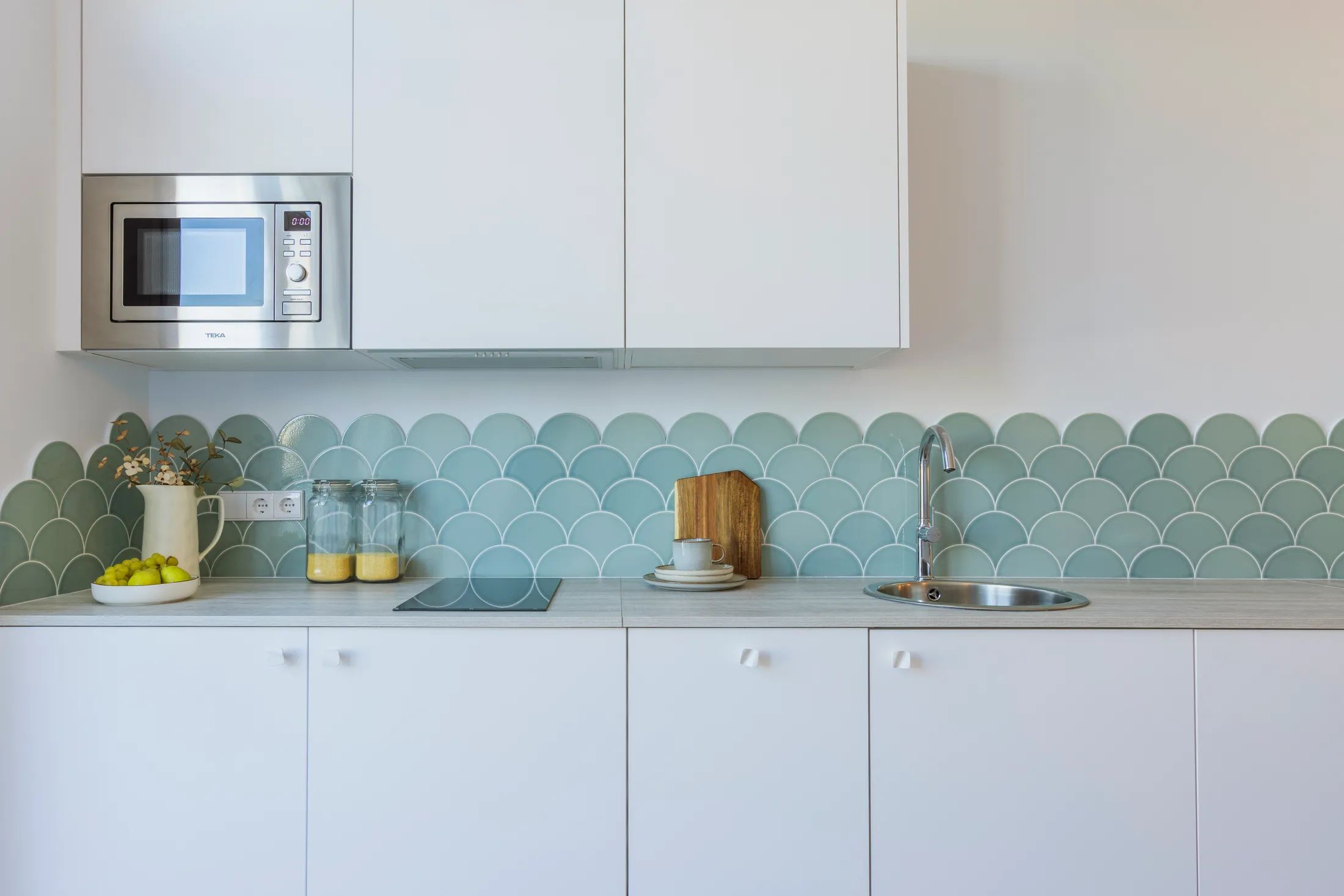 Equipped kitchen, apartment 2