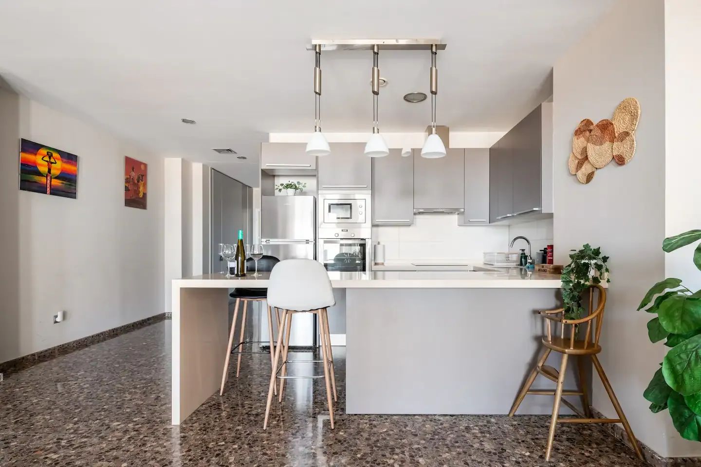 Equipped kitchen, apartment 4